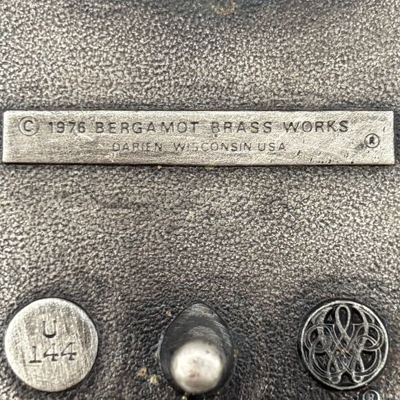 Horse Belt Buckle - Picture 3 of 5